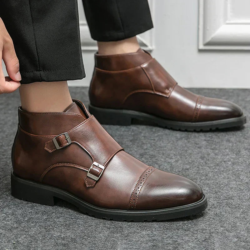 Darell Leder-Doppelmonk-Stiefel mit Riemen